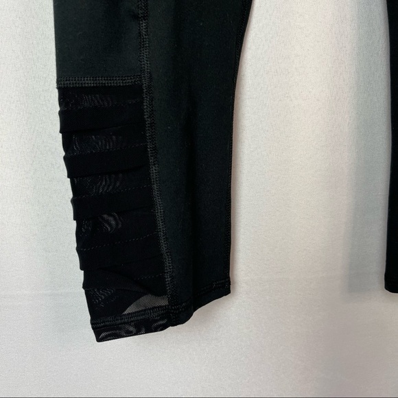 Fabletics Black Cropped Mesh Lace Up Side Athletic Pants M - Picture 3 of 4